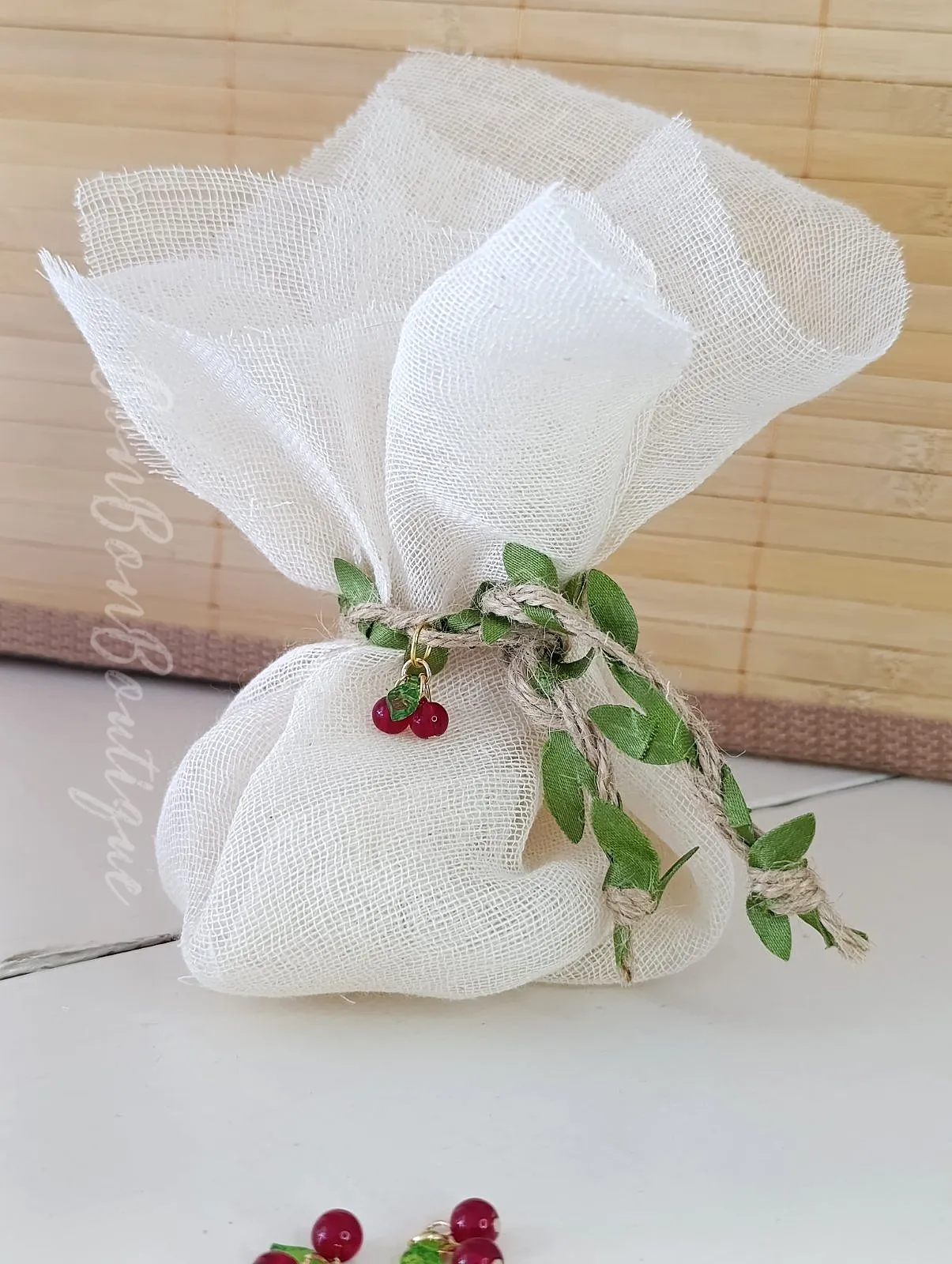 Sweet Cherry - μπομπονιέρες, Εκρού/ Ιβουάρ (1)